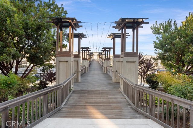 Private HOA Bridge Connects to Shopping Center