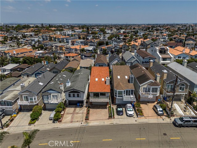 1712 Steinhart Avenue, Redondo Beach, California 90278, 3 Bedrooms Bedrooms, ,2 BathroomsBathrooms,Residential,Sold,Steinhart,PV24098289