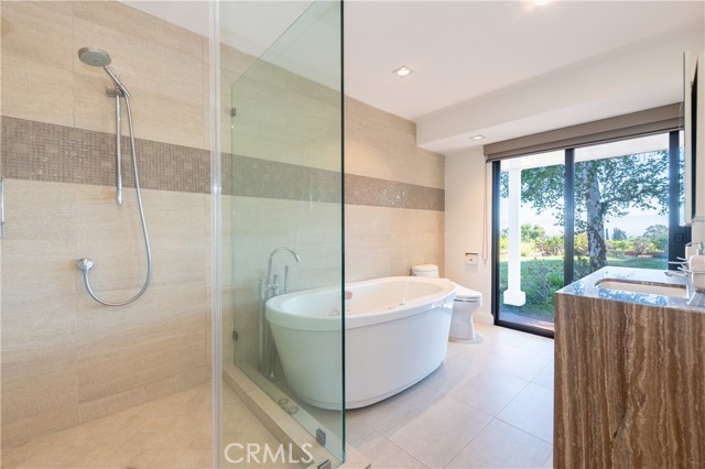 Detail Gallery Image 16 of 26 For 16511 Academia Dr, Encino,  CA 91436 - 3 Beds | 3/1 Baths