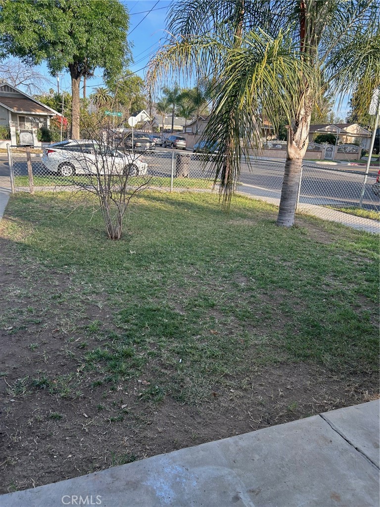 3393 Eucalyptus Avenue