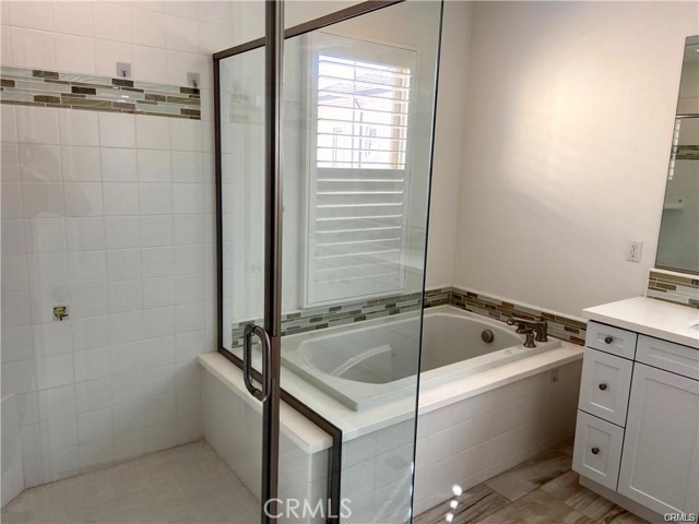 Detail Gallery Image 19 of 26 For 89 Field Poppy, Irvine,  CA 92620 - 4 Beds | 3/1 Baths