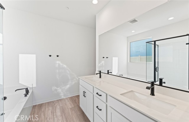 Detail Gallery Image 19 of 34 For 12740 Big Valley Ct, Riverside,  CA 92503 - 3 Beds | 2 Baths