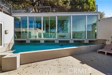 Detail Gallery Image 16 of 47 For 9716 Oak Pass Rd, Beverly Hills,  CA 90210 - 6 Beds | 3/2 Baths