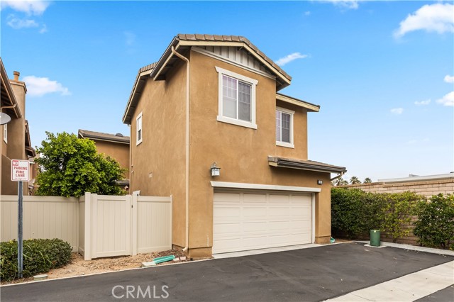 Detail Gallery Image 2 of 45 For 151 W Redwood Ct, Covina,  CA 91723 - 3 Beds | 2/1 Baths