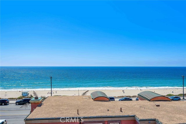 1724 Esplanade, Redondo Beach, California 90277, 3 Bedrooms Bedrooms, ,3 BathroomsBathrooms,Residential,Sold,Esplanade,SB23103083