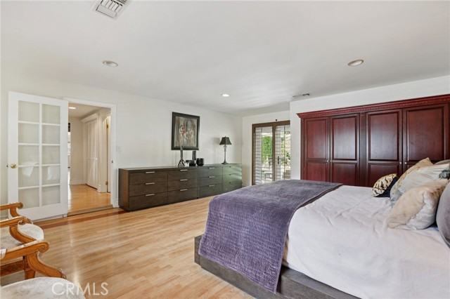 Detail Gallery Image 24 of 54 For 22015 Independencia St, Woodland Hills,  CA 91364 - 3 Beds | 2 Baths