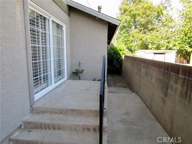 2103 Dufour Avenue, Redondo Beach, California 90278, ,Residential Income,Sold,Dufour,SB17242582