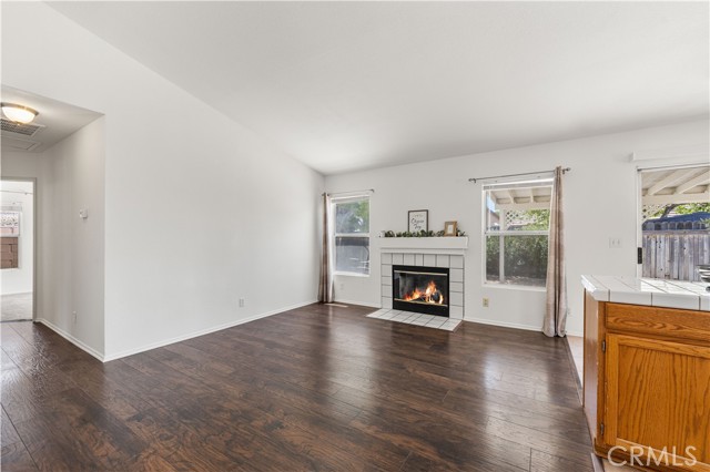 Detail Gallery Image 11 of 45 For 3742 Hickory Ct, Rosamond,  CA 93560 - 3 Beds | 2 Baths