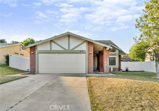 991 W King Street, Banning CA: https://media.crmls.org/medias/02241cc3-59ce-43fa-82bc-e1ca0e2f026c.jpg