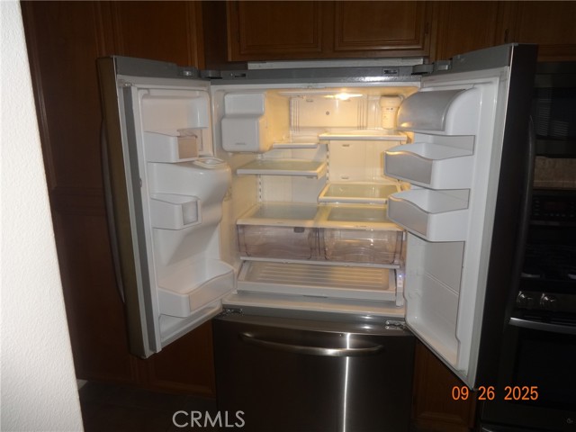 Detail Gallery Image 4 of 13 For 8122 Wishing Well, Chino,  CA 91708 - 2 Beds | 2 Baths