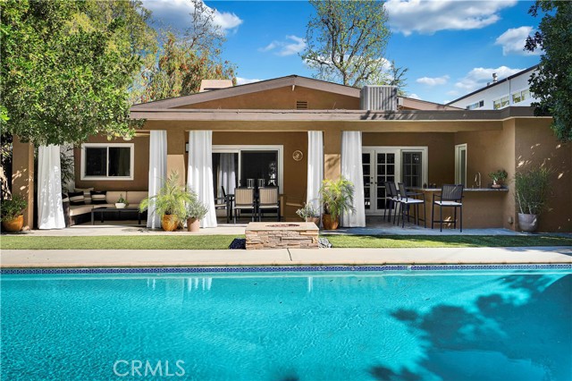 Detail Gallery Image 41 of 60 For 6119 Mary Ellen, Valley Glen,  CA 91401 - 4 Beds | 2 Baths