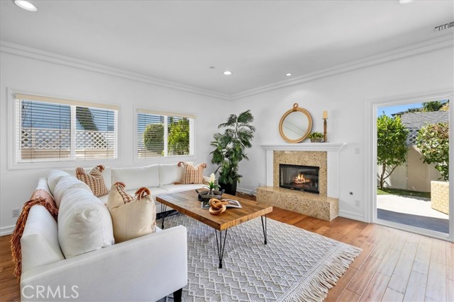 2203 Bataan Road, Redondo Beach, California 90278, 4 Bedrooms Bedrooms, ,2 BathroomsBathrooms,Residential,Sold,Bataan,SB22104132