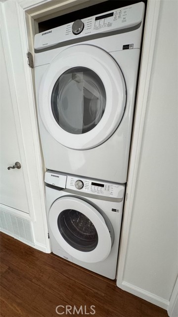 Image 9 of 11 For 760 Rimpau  202