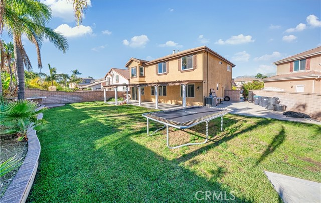 Detail Gallery Image 14 of 16 For 16270 Van Gogh Ct, Chino Hills,  CA 91709 - 4 Beds | 3 Baths