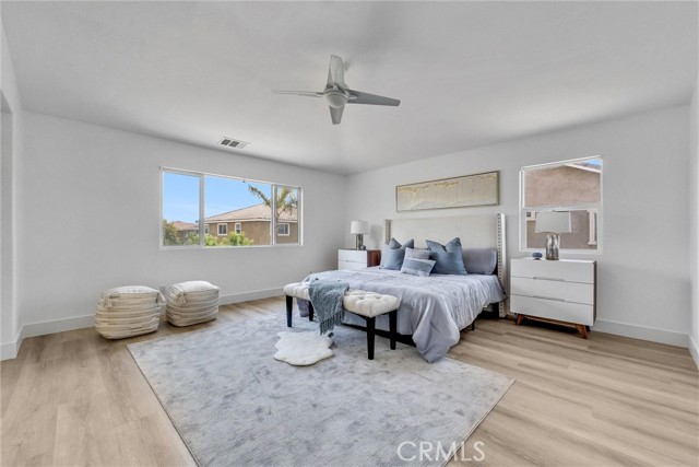 6556 Wells Springs Street, Eastvale CA: https://media.crmls.org/medias/0228e912-b38f-4f2a-98fa-1e5435ebda94.jpg