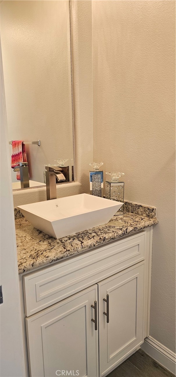 17287 Grove Drive, Riverside CA: https://media.crmls.org/medias/02292dda-8c3d-4bf5-bbc3-b32eca856acd.jpg