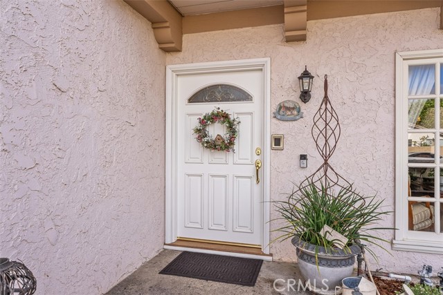 Detail Gallery Image 3 of 43 For 3902 Acacia St, Irvine,  CA 92606 - 4 Beds | 2/1 Baths