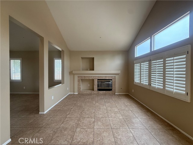 Detail Gallery Image 11 of 39 For 1420 Sunswept Dr, San Jacinto,  CA 92582 - 4 Beds | 2/1 Baths
