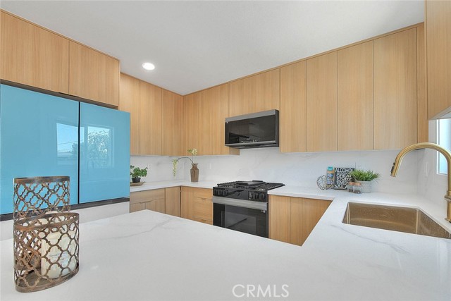 Detail Gallery Image 29 of 54 For 9398 Exeter Ave, Montclair,  CA 91763 - 3 Beds | 2 Baths