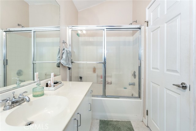 Detail Gallery Image 22 of 43 For 50 W Mountain St #13,  Pasadena,  CA 91103 - 2 Beds | 2 Baths