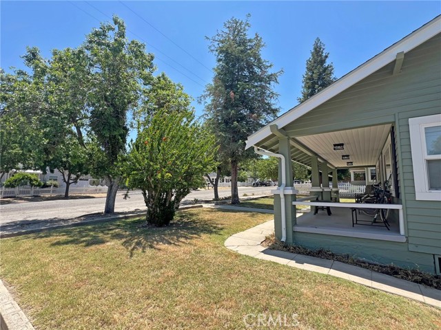 249 16th Street, Paso Robles CA: https://media.crmls.org/medias/022c65e0-6a24-48fd-b401-ba79a7801ceb.jpg