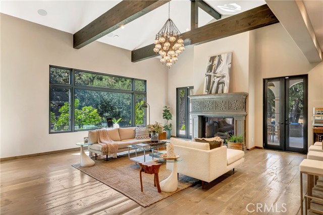 Detail Gallery Image 8 of 54 For 6451 Chesebro Rd, Agoura Hills,  CA 91301 - 6 Beds | 6/1 Baths