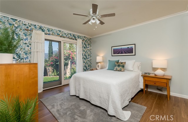 Detail Gallery Image 14 of 38 For 2251 El Arbolita Dr, Glendale,  CA 91208 - 2 Beds | 2 Baths