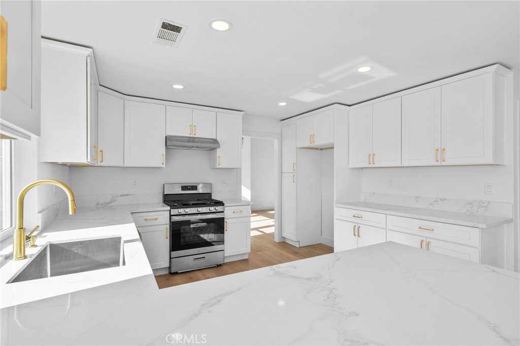 MLS #CV25270574 image #10