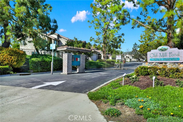 27076 Mill Pond W Road, Dana Point CA: https://media.crmls.org/medias/022e41a2-19fb-439a-8543-33bd96a14c9b.jpg