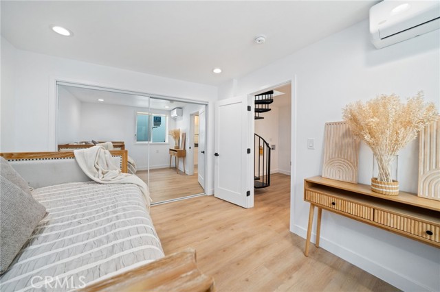 Detail Gallery Image 8 of 25 For 739 W 2nd, San Pedro,  CA 90731 - 3 Beds | 2 Baths