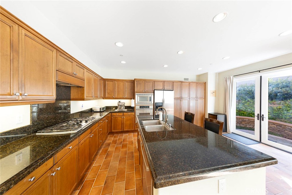 MLS #OC25172072 img 13