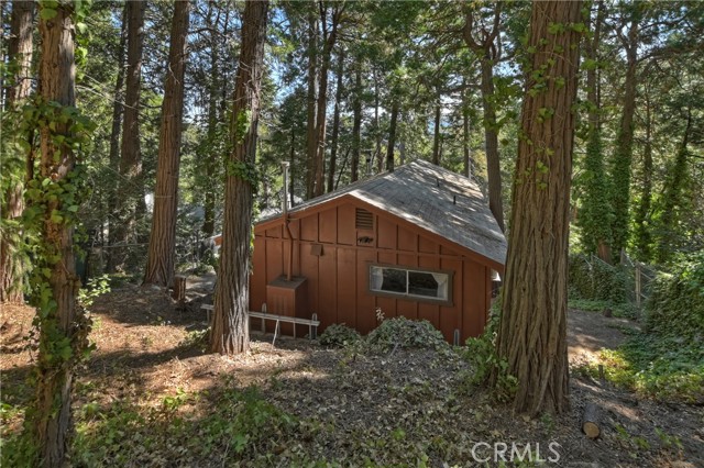 Detail Gallery Image 30 of 32 For 23717 Scenic Dr, Crestline,  CA 92325 - 2 Beds | 1 Baths