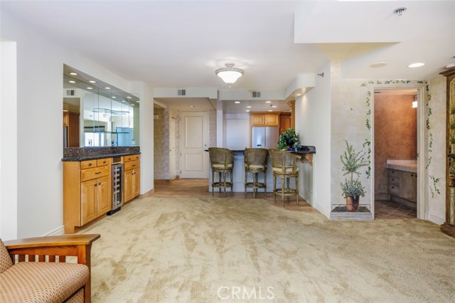 Detail Gallery Image 12 of 42 For 525 E Seaside Way #807,  Long Beach,  CA 90802 - 2 Beds | 1/1 Baths