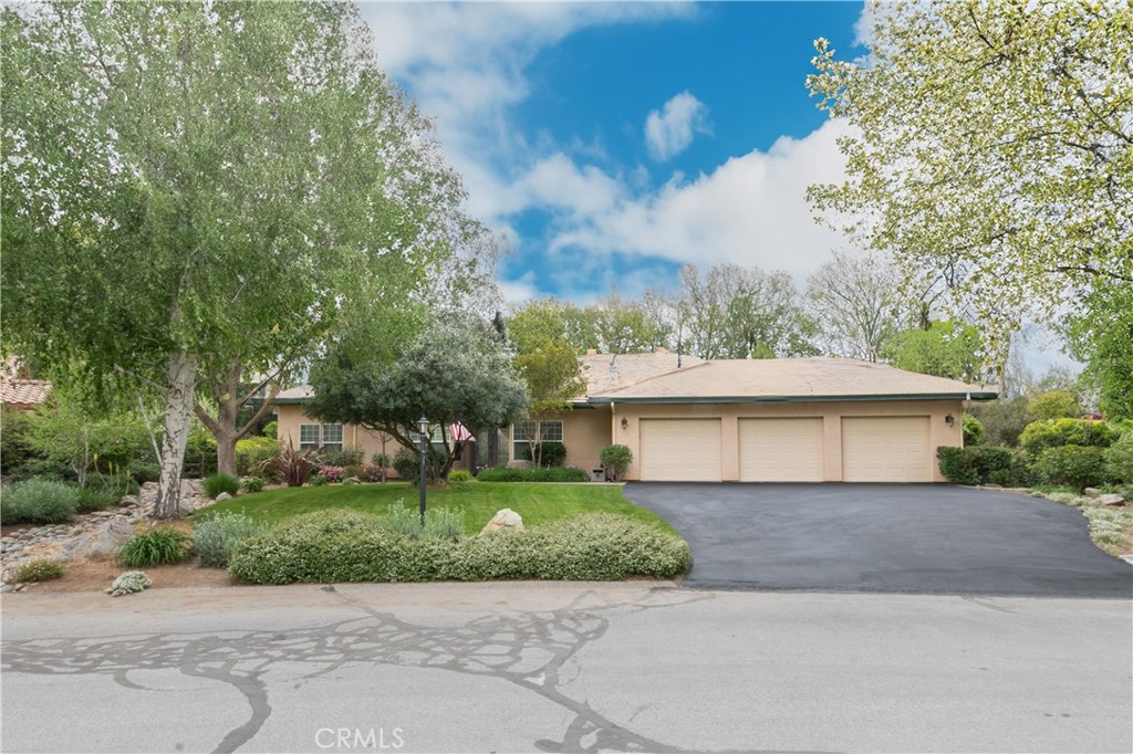 3065 Tierra Mesa