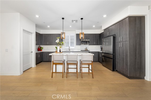 Detail Gallery Image 13 of 42 For 8243 Spirit St, Chino,  CA 91708 - 3 Beds | 2 Baths