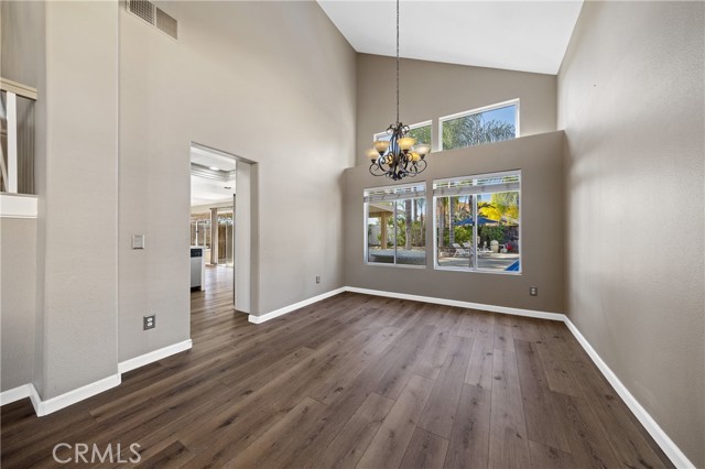 Detail Gallery Image 7 of 44 For 30354 Falcon Point Ct, Murrieta,  CA 92563 - 5 Beds | 3 Baths