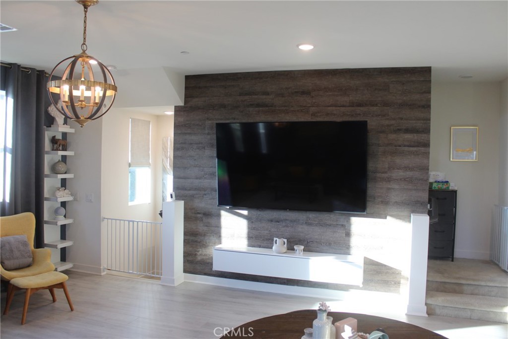 MLS #GD25151400 img 7