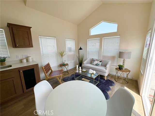 Detail Gallery Image 11 of 28 For 2548 Peck Rd #9,  Monrovia,  CA 91016 - 1 Beds | 1 Baths