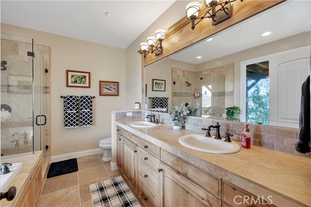 Detail Gallery Image 32 of 61 For 1119 Brentwood Dr, Lake Arrowhead,  CA 92352 - 4 Beds | 3/1 Baths