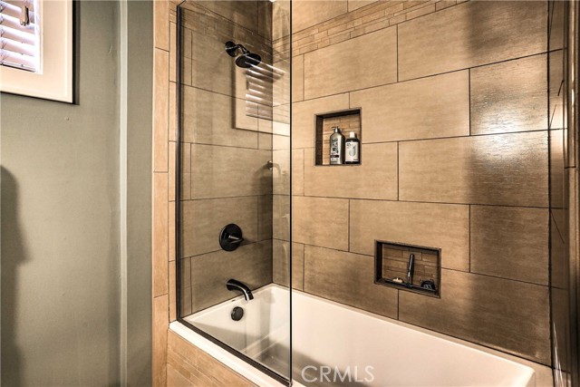 Detail Gallery Image 24 of 30 For 26637 Lake Forest Dr, Twin Peaks,  CA 92391 - 2 Beds | 2/1 Baths