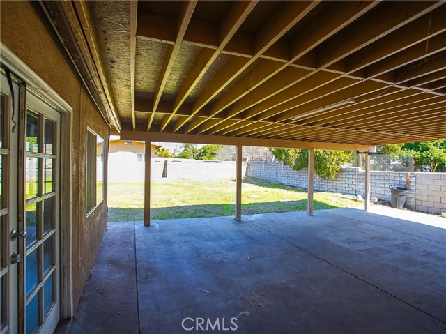Detail Gallery Image 26 of 28 For 17390 Holly Dr, Fontana,  CA 92335 - 4 Beds | 2 Baths