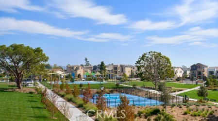 Detail Gallery Image 10 of 11 For 204 Briar Moon, Irvine,  CA 92618 - 4 Beds | 4/1 Baths