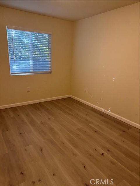 Detail Gallery Image 14 of 17 For 17055 San Bernardino St #2,  Fontana,  CA 92335 - 3 Beds | 2 Baths
