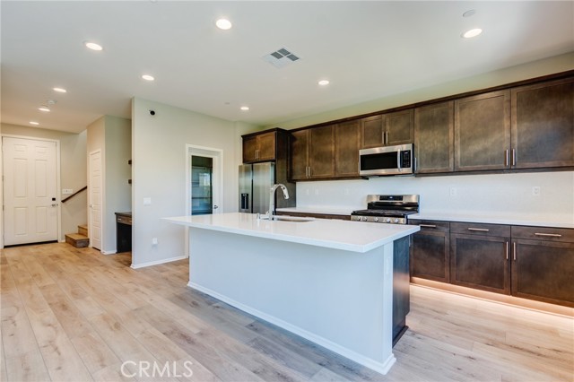 13139 Upland Court, Hesperia CA: https://media.crmls.org/medias/0238aaa4-0fdd-4823-bc06-44877d88e5a9.jpg