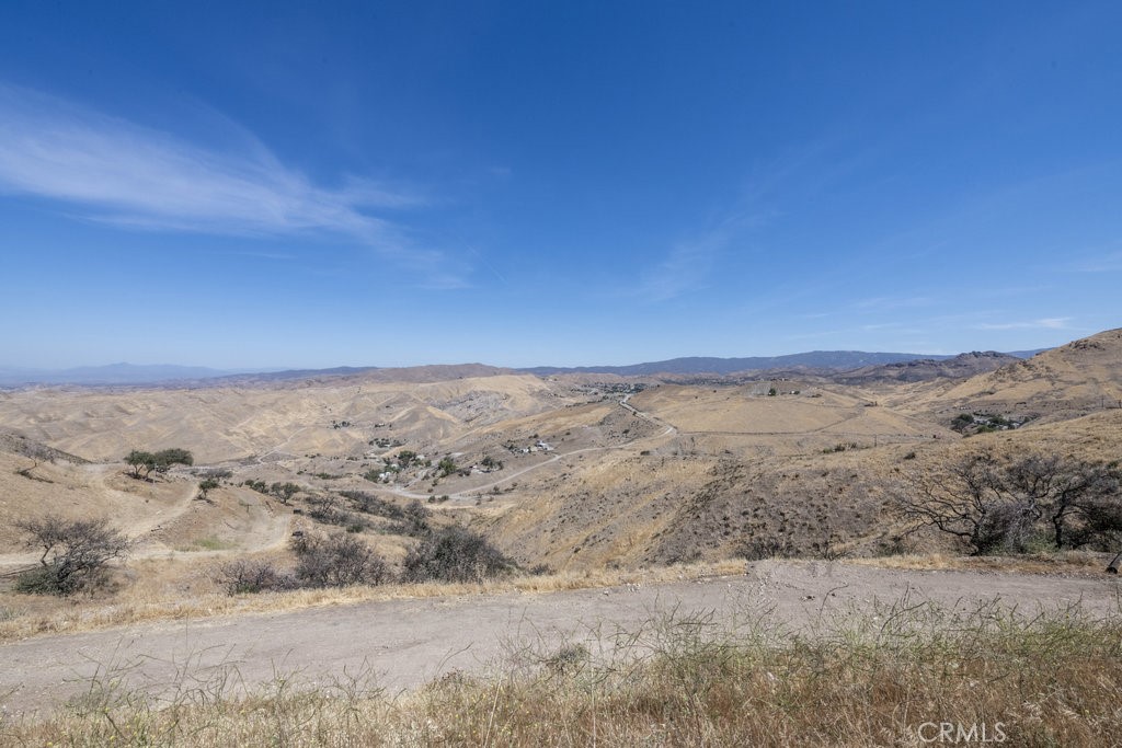 https://media.crmls.org/medias/02394191-5d84-43aa-8b6a-b6fcff1d503d.jpg?preset=X-Large
