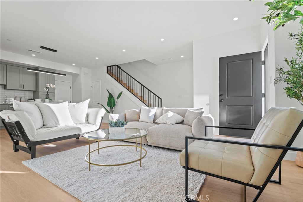 MLS #OC25253896 image #14