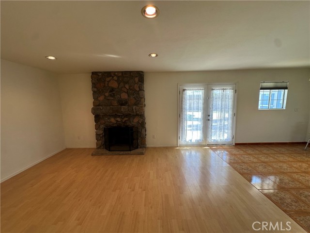 Detail Gallery Image 7 of 29 For 979 N Gardena, Rialto,  CA 92376 - 4 Beds | 2 Baths