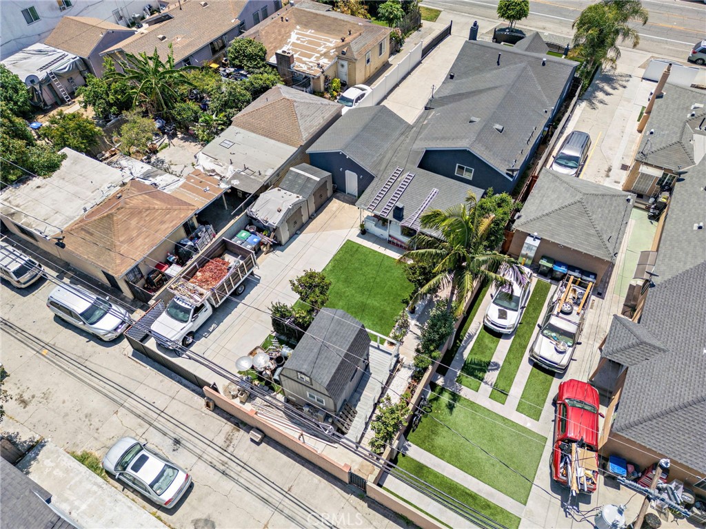 https://media.crmls.org/medias/023a5a19-85dd-4e27-b6d0-9331cbf81042.jpg?preset=X-Large