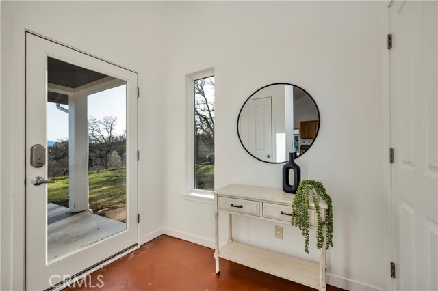 17023 Hofacker Lane, Lower Lake CA: https://media.crmls.org/medias/023a958c-6de3-40e2-b86c-92215017af8b.jpg