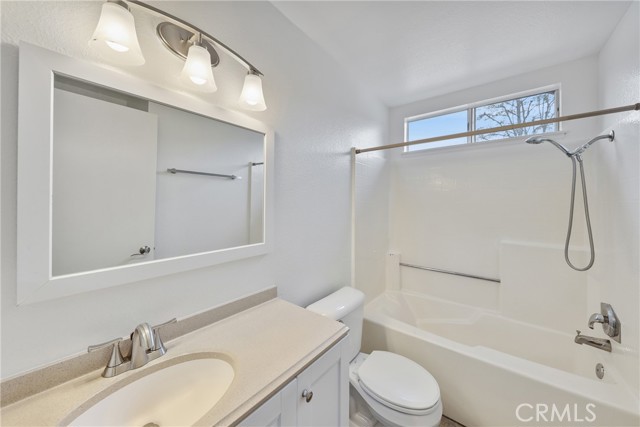 Detail Gallery Image 14 of 18 For 4 Dogwood, Rancho Santa Margarita,  CA 92688 - 2 Beds | 2 Baths